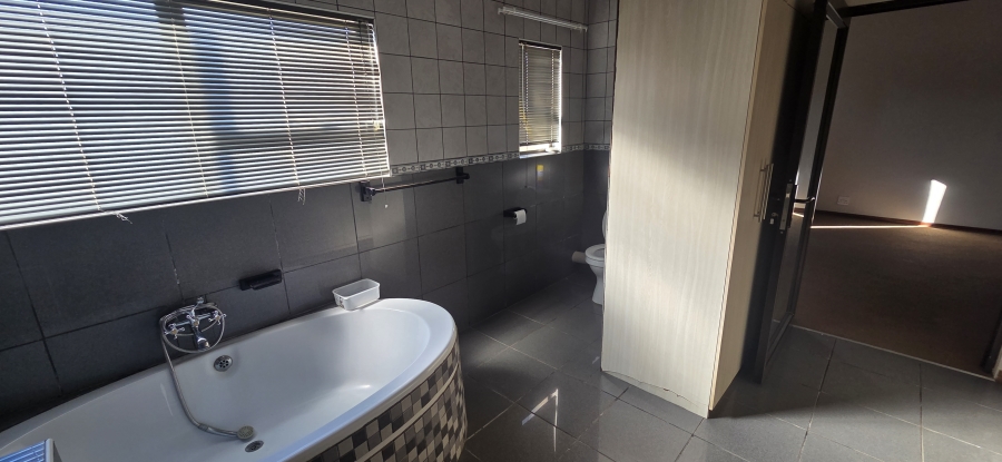 3 Bedroom Property for Sale in New Park Northern Cape